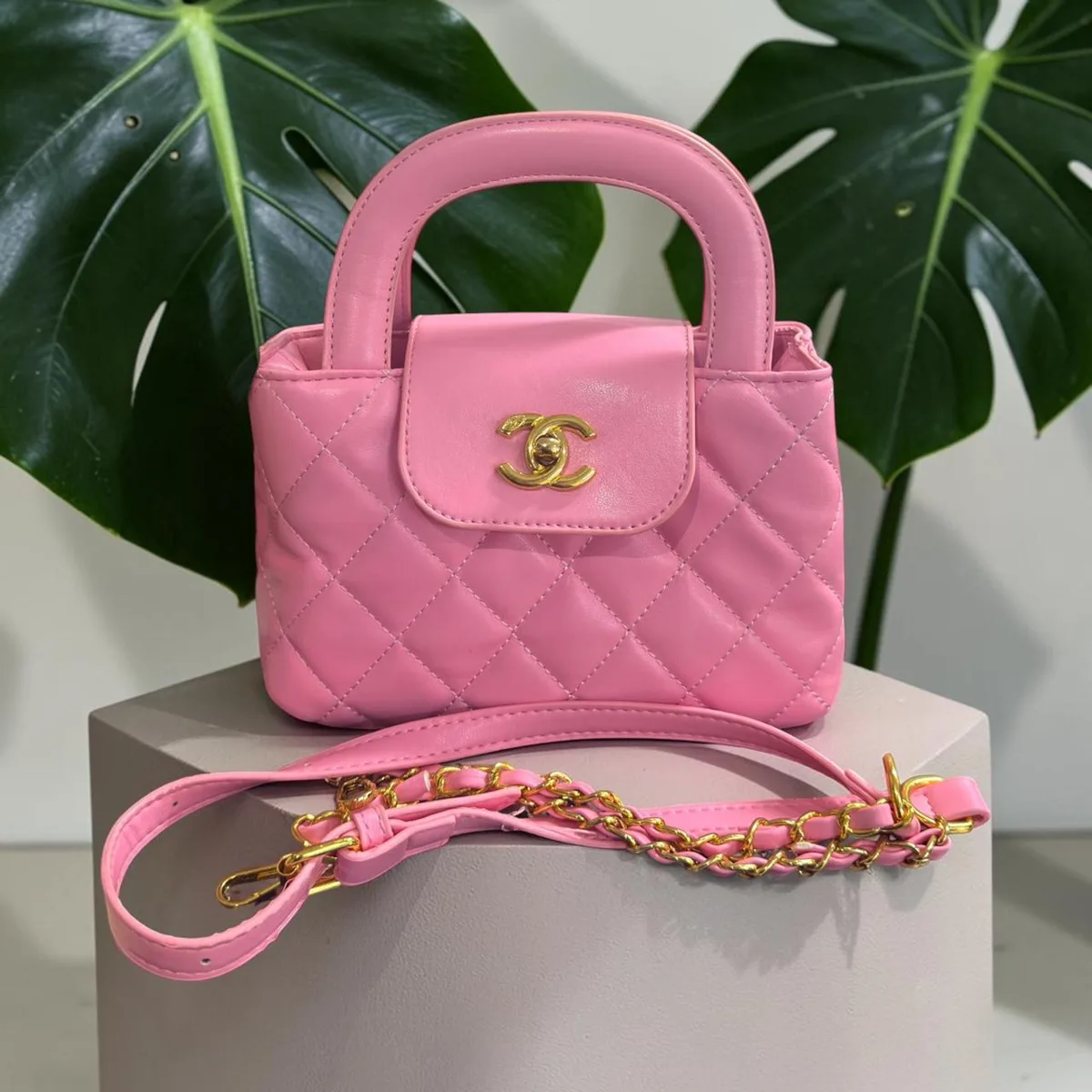 CHANEL