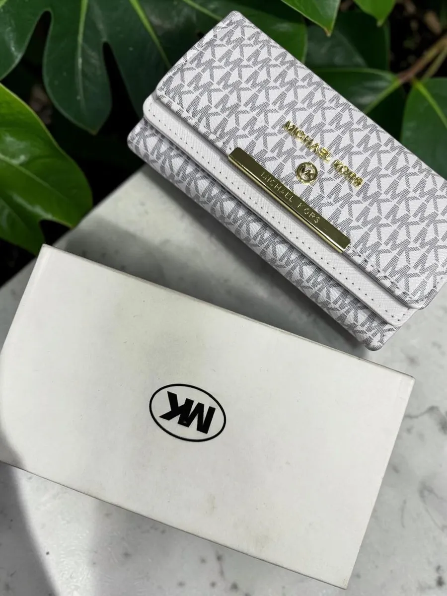 MICHAEL KORS